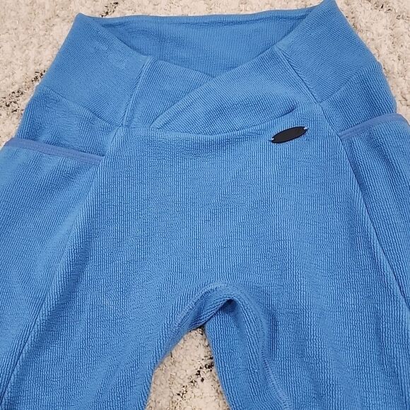 Gymshark poise crossover ribbed crop cotton leggings size XS Blue Activewear - Picture 2 of 10